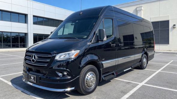 10 passenger sprinter van inglewood