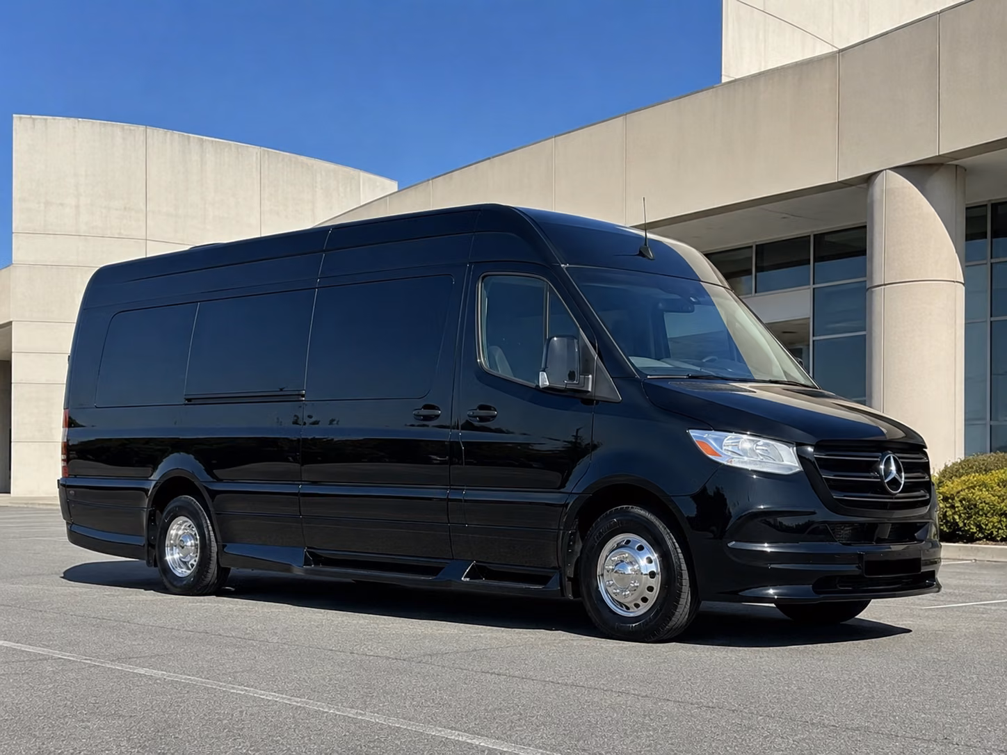 inglewood 18 passenger sprinter van